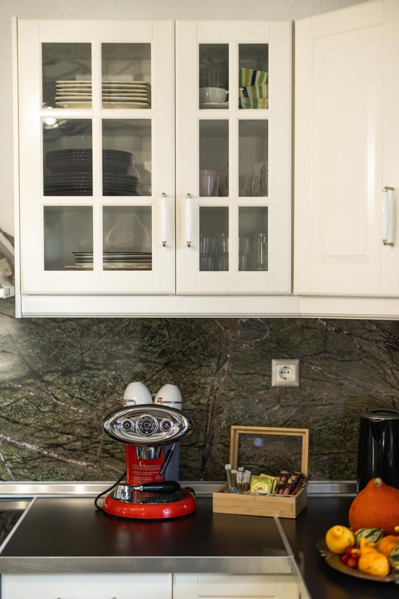 The Hobbit Hole Villa Trikala  Bagian luar foto