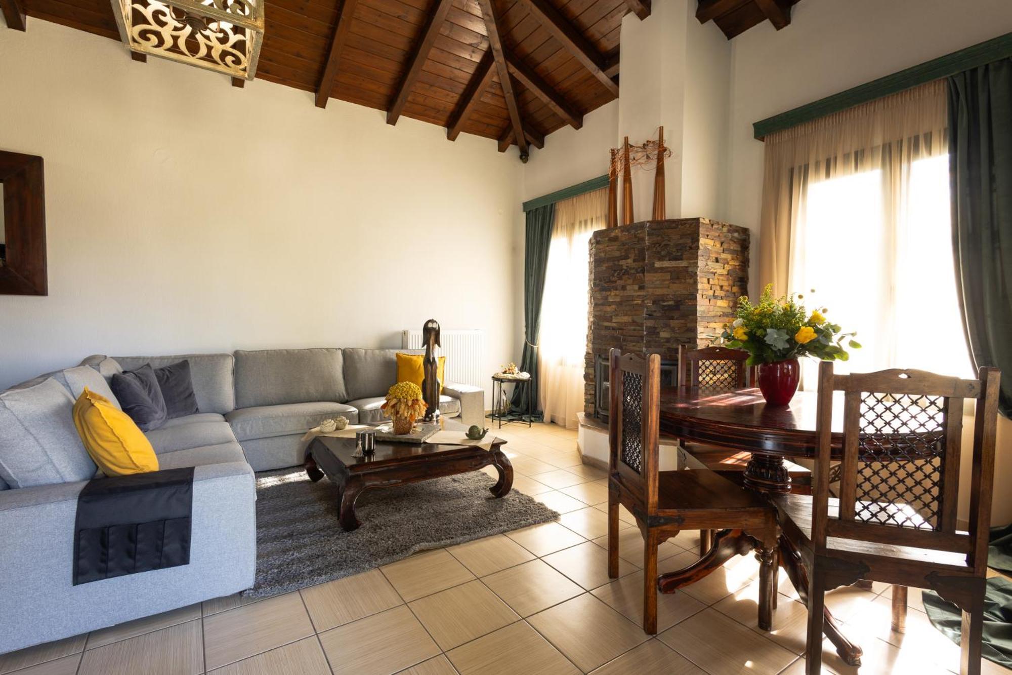 The Hobbit Hole Villa Trikala  Bagian luar foto